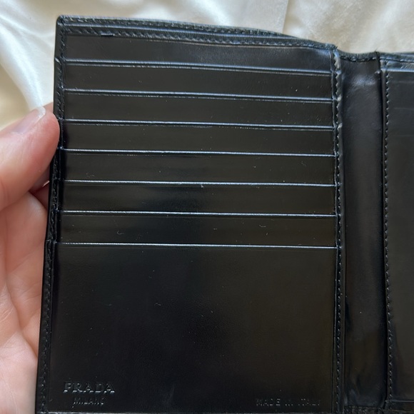 PRADA black leather patent wallet 5x4.5 inch Authentic Vintage clean & pristine - Picture 7 of 9